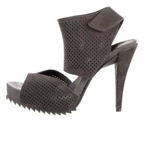 Sexy platform heels by Pedro García 38.5